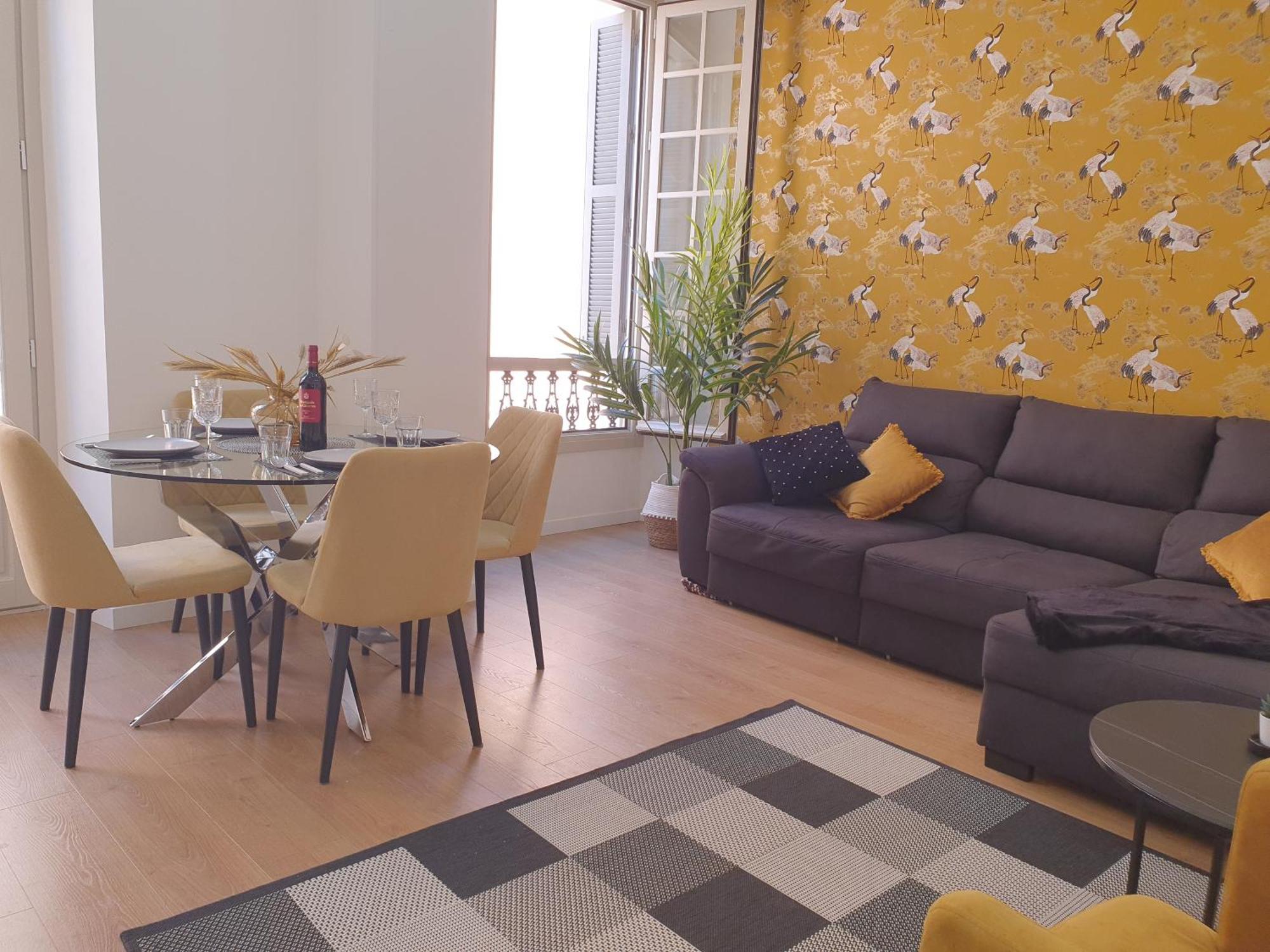 Beautiful Historic Center Apt! マラガ エクステリア 写真
