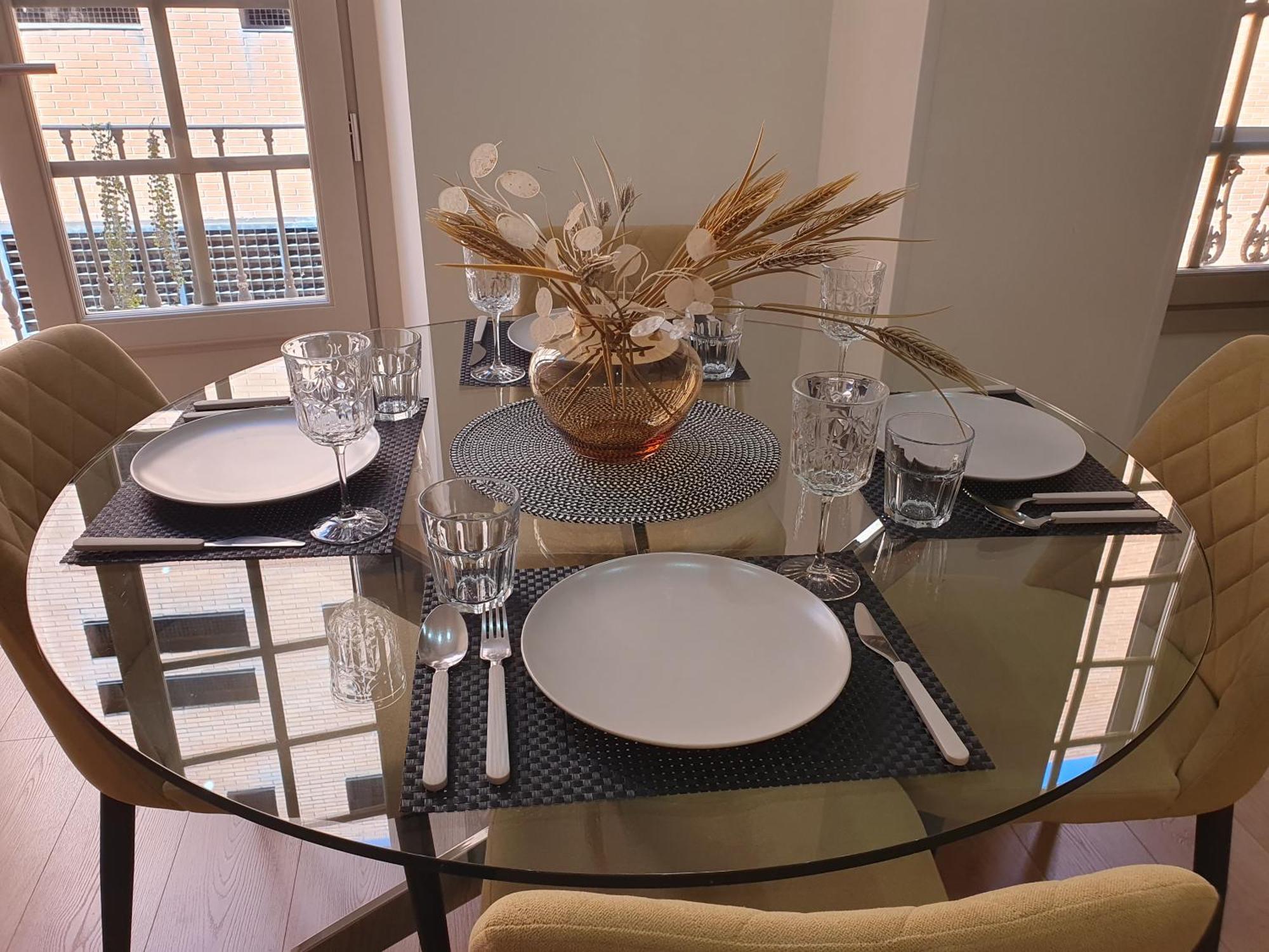 Beautiful Historic Center Apt! マラガ エクステリア 写真