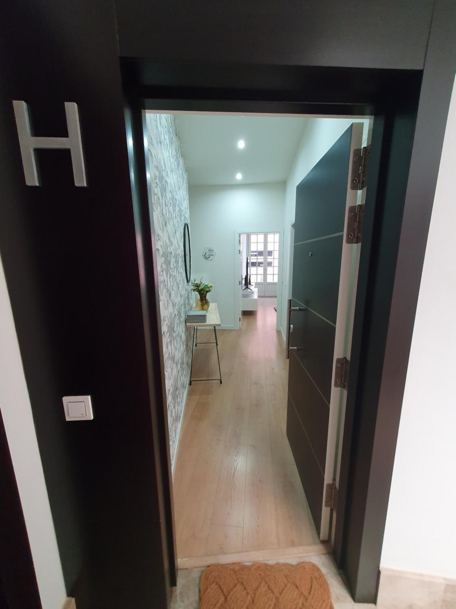 Beautiful Historic Center Apt! マラガ エクステリア 写真